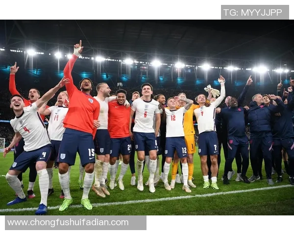 上海足球队在大师赛中的团队协作表现分析与启示