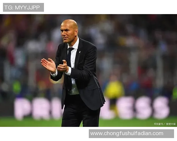 足球明星离婚后揭露财务危机生活拮据引发舆论热议